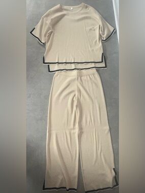 Cream Knit Two-Piece Set with Black Trim Loungewear
